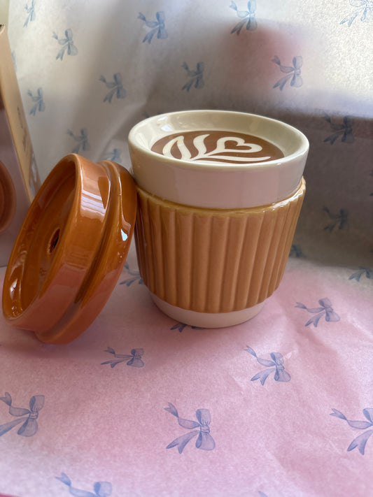 COFFEE CUP OIL burner. Lovely design. Ideal for any kitchen area