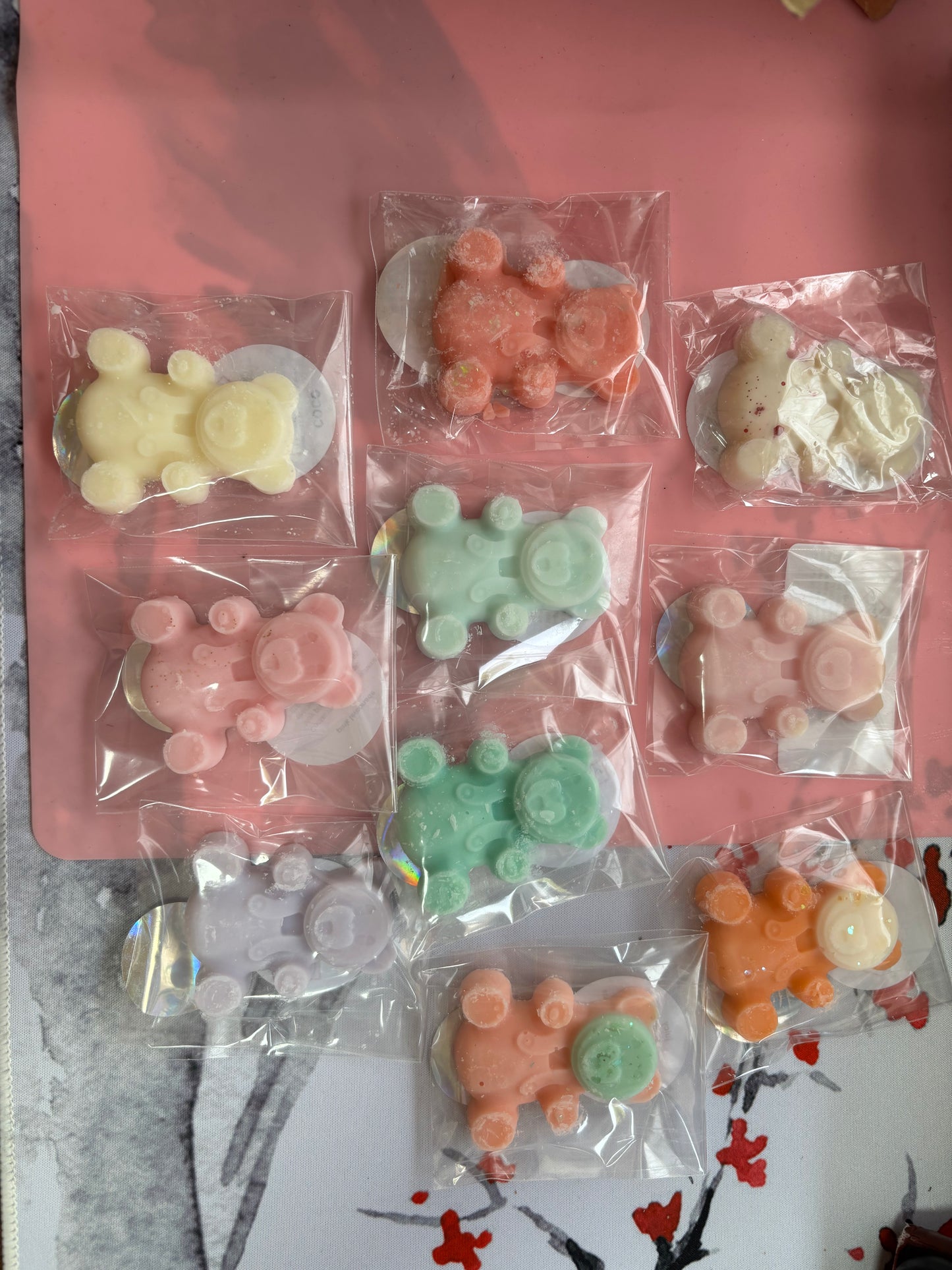 Mega Wax Melt Bundle — 20 Melts, Endless Fragrance